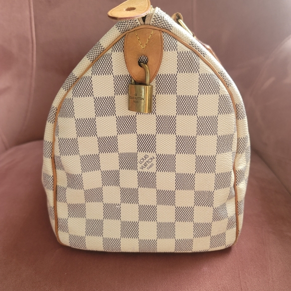 SOLD! Authentic Louis Vuitton Speedy 30. - Picture 3 of 13
